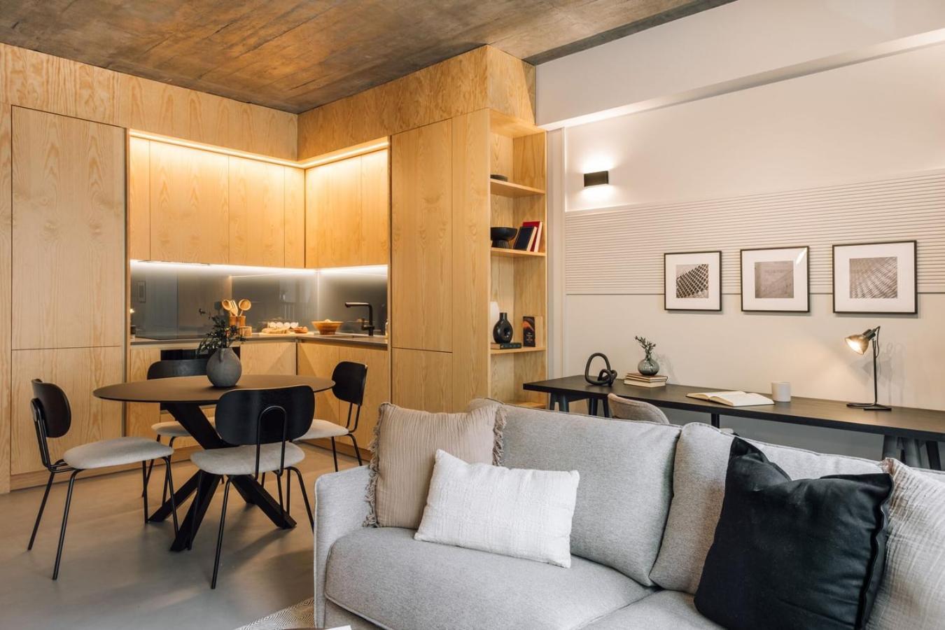 Azenhas - 1 Bedroom And Parking In Santo Antonio Apartamento *